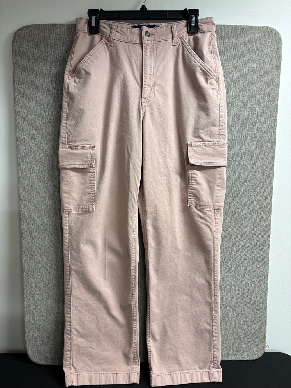 Hollister Pale Pink Wide-Leg Cargo Pants